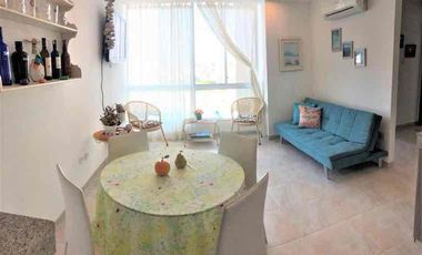 SAN LORENZO SALINAS EN EDIFICIO FRENTE AL MAR