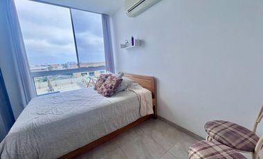 SAN LORENZO SALINAS EN EDIFICIO FRENTE AL MAR