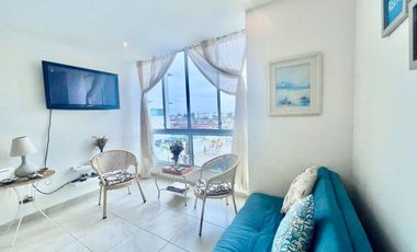 SAN LORENZO SALINAS EN EDIFICIO FRENTE AL MAR