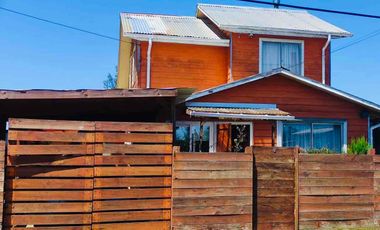 CÓMODA CASA EN LOS ALAMOS (3H/2B/2E/1B)