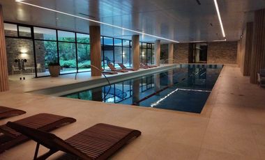 Renta de Departamento Amoblado de 2 Dormitorios, Sector Aquarela Cumbayá, Ecuador