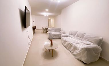 Renta de Departamento Amoblado de 2 Dormitorios, Sector Aquarela Cumbayá, Ecuador