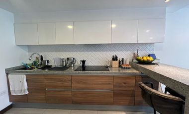 Venta de Departamento Dúplex de 2 Dormitorios, Sector Auquichico Cumbayá, Ecuador