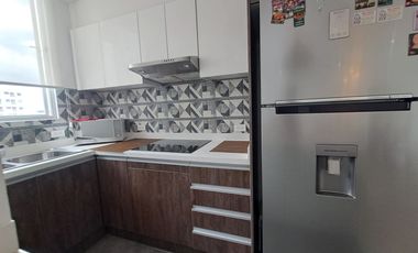 Venta de Departamento de 2 Dormitorios, Sector La Carolina Mall El Jardín, Quito, Ecuador