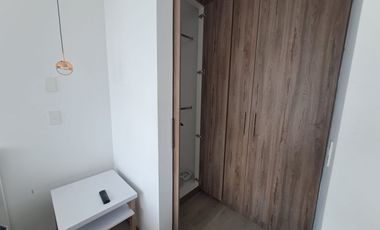 Venta de Departamento de 2 Dormitorios, Sector La Carolina Mall El Jardín, Quito, Ecuador