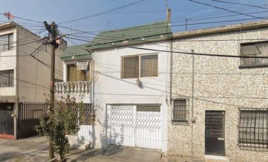 CASA DE RECUPERACIÓN BANCARIA EN NUEVA SANTA MARÍA