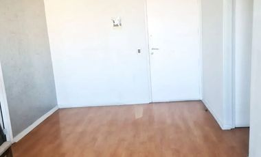 SE ARRIENDA DEPTO UBICADO A PASOS METRO REPUBLICA