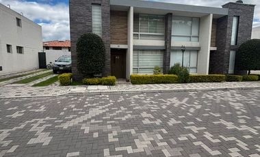 Venta de Casa de 3 Dormitorios, Sector Tumbaco, Ecuador