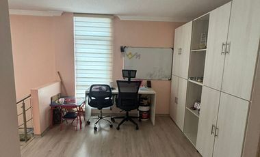 Venta de Casa de 3 Dormitorios, Sector Tumbaco, Ecuador