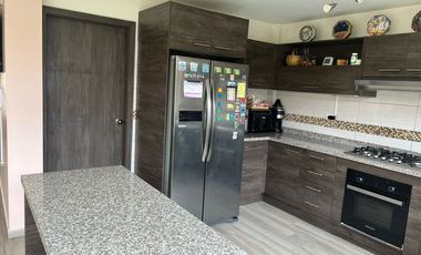 Venta de Casa de 3 Dormitorios, Sector Tumbaco, Ecuador