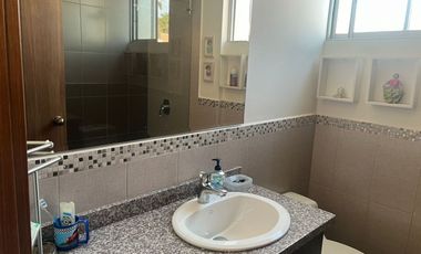 Venta de Casa de 3 Dormitorios, Sector Tumbaco, Ecuador