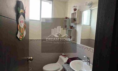 Venta de Casa de 3 Dormitorios, Sector Tumbaco, Ecuador