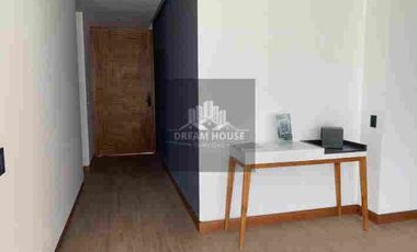 Venta de Casa Dúplex de 3 Dormitorios, Sector Hilacril Tumbaco, Ecuador