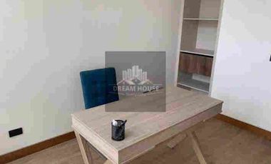 Venta de Casa Dúplex de 3 Dormitorios, Sector Hilacril Tumbaco, Ecuador