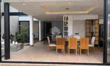 Venta de Casa Dúplex de 3 Dormitorios, Sector Hilacril Tumbaco, Ecuador