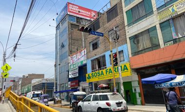 ALQUILO LOCAL COMERCIAL EN AVENIDA TUPAC AMARU - COMAS