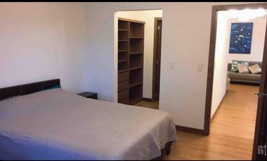 Renta de Departamento Amoblado de 2 Dormitorios, Sector La Recoleta El Batán, Quito, Ecuador