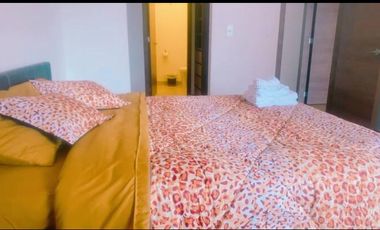 Renta de Departamento Amoblado de 2 Dormitorios, Sector La Recoleta El Batán, Quito, Ecuador