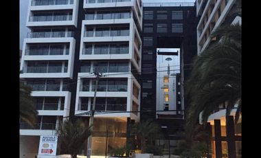 Renta de Departamento Amoblado de 2 Dormitorios, Sector La Recoleta El Batán, Quito, Ecuador