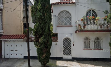 CASA DE RECUPERACIÓN BANCARIA EN VENTA EN CLAVERÍA