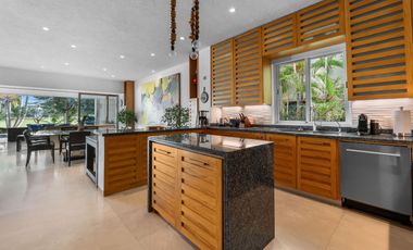 Casa de Lujo con Vista Al Campo de Golf en El Tigre Riviera Nayarit - Isla Tortuga