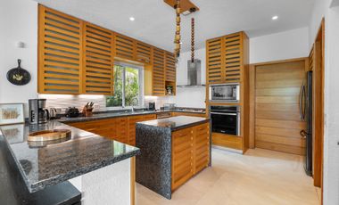 Casa de Lujo con Vista Al Campo de Golf en El Tigre Riviera Nayarit - Isla Tortuga