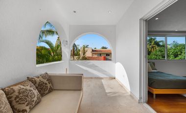 Casa de Lujo con Vista Al Campo de Golf en El Tigre Riviera Nayarit - Isla Tortuga