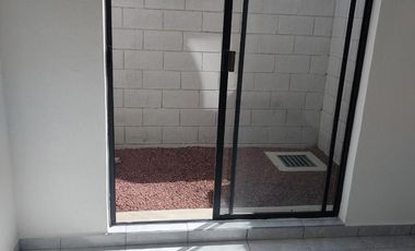 Departamento en Renta $4,500 + Mtto | Planta Baja | Señeros Residencial Zempoala