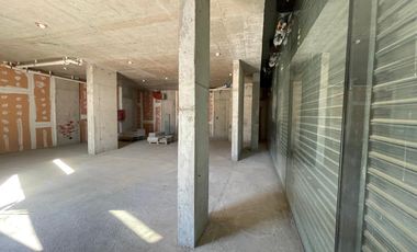 ARRIENDO Local Comercial de 114,51 m2, Metro Pedrero y San Joaquín
