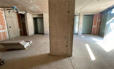 ARRIENDO Local Comercial de 114,51 m2, Metro Pedrero y San Joaquín