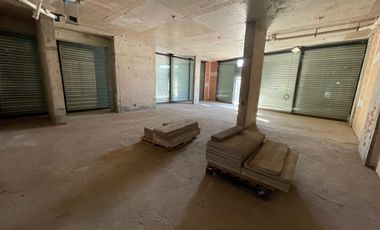 ARRIENDO Local Comercial de 114,51 m2, Metro Pedrero y San Joaquín