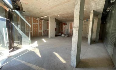 ARRIENDO Local Comercial de 114,51 m2, Metro Pedrero y San Joaquín