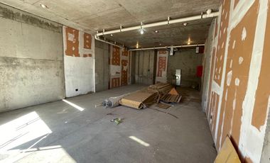 ARRIENDO Local Comercial de 67,82 m2, Metro Pedrero y San Joaquín
