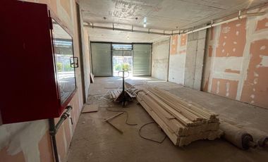 ARRIENDO Local Comercial de 67,82 m2, Metro Pedrero y San Joaquín