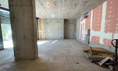 ARRIENDO Local Comercial de 65,80 m2, Metro Pedrero y San Joaquín