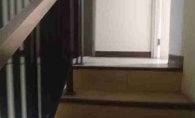 Disewakan rumah 2 lt 6 x 18 m2 di Golf lake Residence Cengkareng ada 3+1 kt 3 km unfurnished, siap huni! 
dekat Elang laut PIK, survey segera !!