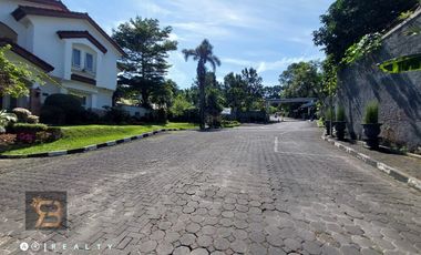 RUMAH MEWAH DI KAWASAN ELIT Alamanda Dago Permai Tubagus Ismail Dago Bandung