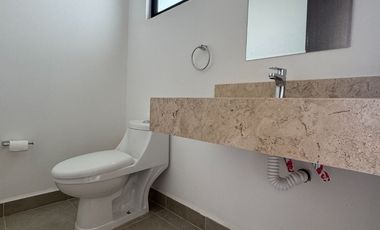 CASA EN RENTA EN LUGANO RESIDENCIAL