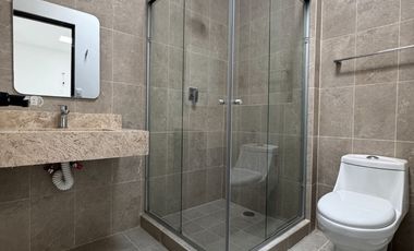 CASA EN RENTA EN LUGANO RESIDENCIAL