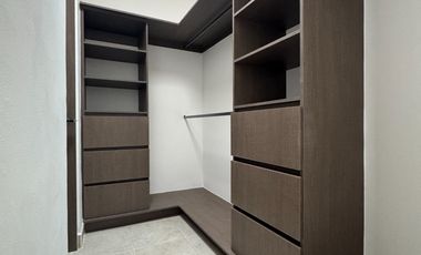 CASA EN RENTA EN LUGANO RESIDENCIAL