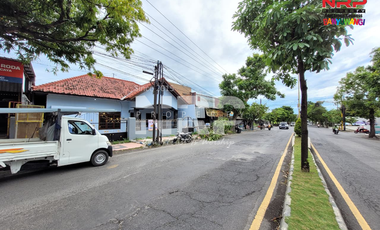 Disewakan Rumah luas dan Prospek di Jl. Brawijaya - Banyuwangi