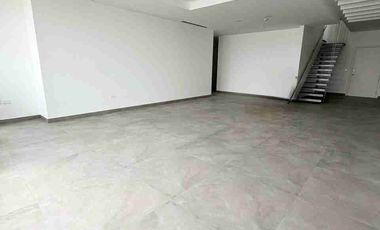 Penthouse de alquiler en Mocoli Gardens