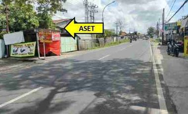 Dijual via lelang gudang di raya babat cerme Gresik