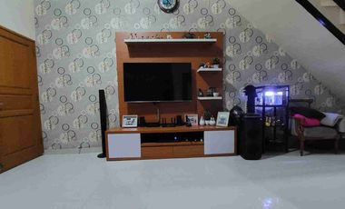 Turun harga Rumah 2 Lantai Perumnas dekat Samsat Depok