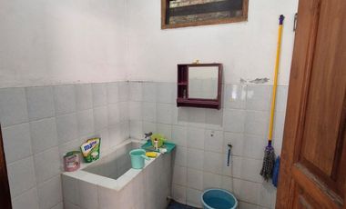 Rumah Nyaman Halaman Luas di Ciganitri Dekat ke Tol Buah Batu