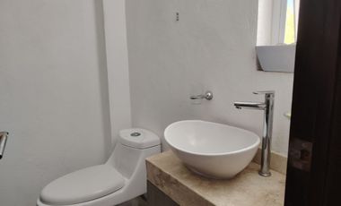 Casa en venta de oportunidad en Senderos de Monteverde 17 Coto 5A