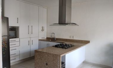 Casa en venta de oportunidad en Senderos de Monteverde 17 Coto 5A