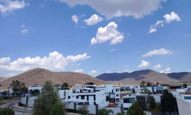 Casa en venta de oportunidad en Senderos de Monteverde 17 Coto 5A
