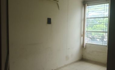 Ruko 2 Lantai Pinggir Ringroad Jogja Dekat JEC