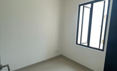 Rumah Minimalis di Lasaine JGC Jakarta Timur